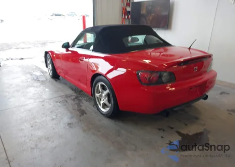 2001 Honda S2000 z USA, uszkodzony, nr VIN JHMAP114X1T000495